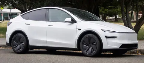 Tesla Model Y Juniper 2025